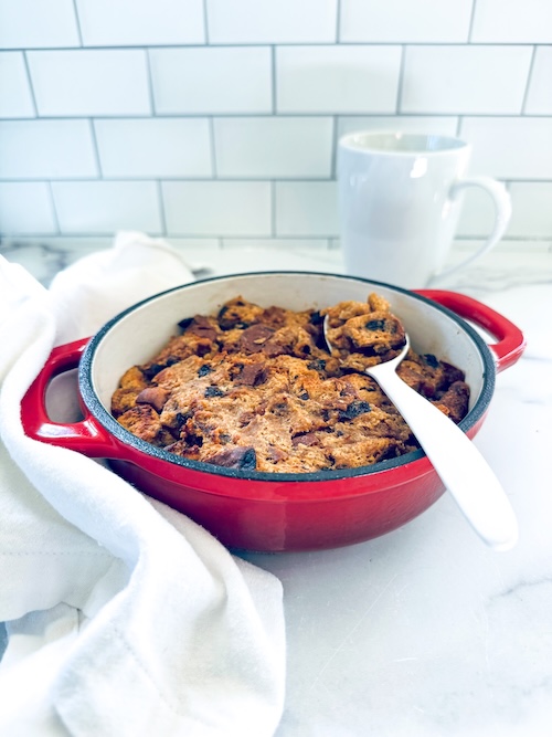 A pot filled with baked French toast.