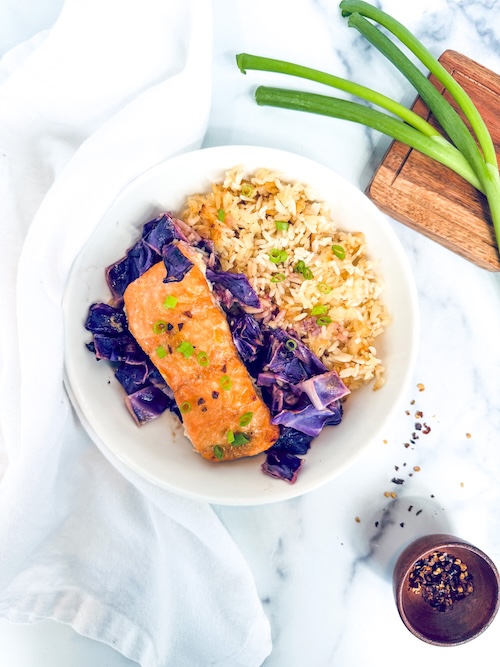 Citrus salmon with rice and cabbage.