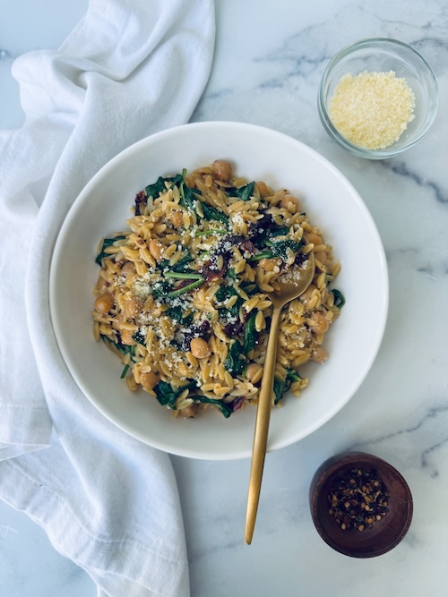 Marry me chickpeas and spinach in orzo.