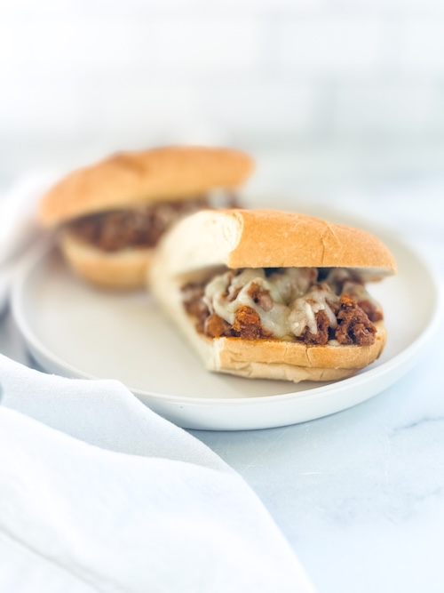 Pizza-flavored sloppy joes on rolls.